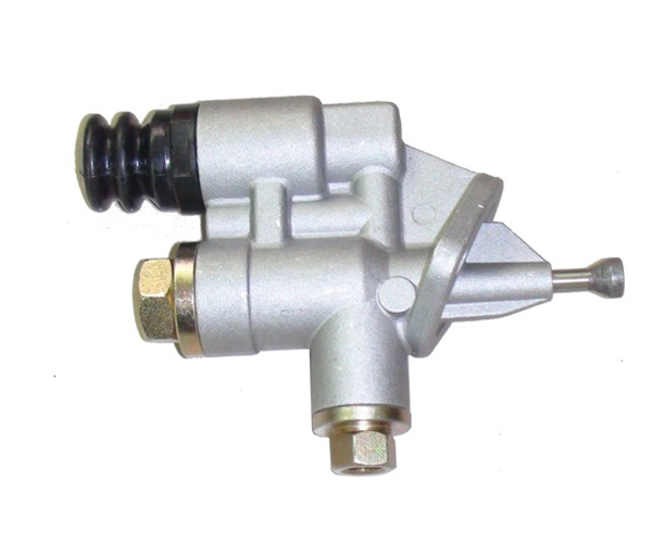  Excvator oil water pump